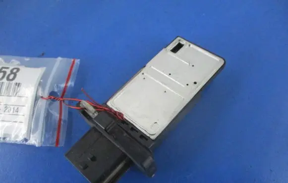 Nissan Tiida C11 Mass air flow meter 226807S000