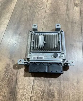 Mercedes-Benz C W204 Engine control unit/module A6519007500 28312735 A0064461540
