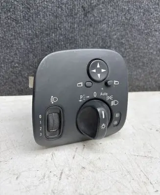 Mercedes-Benz C W203 Light switch A2035451404