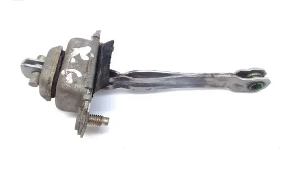 Subaru Impreza I Rear door check strap stopper