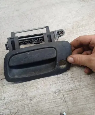 Opel Astra G Front door exterior handle