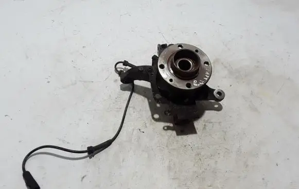 Renault Captur Front wheel hub 400146736R