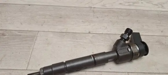 Mercedes-Benz B W245 Fuel injector A6400700787
