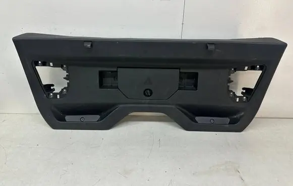 Peugeot 5008 III Tailgate trim 9839888680 MB013923 122988A0