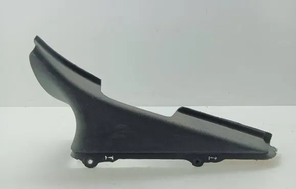 (D)pillar trim (top)