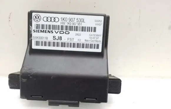 Volkswagen Golf V Gateway control module 1K0907530L 1K0907951 5WK50011B