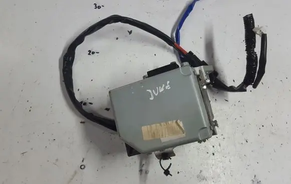 Nissan Juke I F15 Power steering control unit/module 