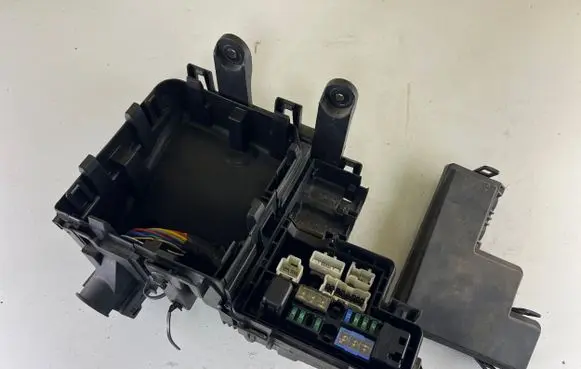 Nissan Qashqai Fuse module