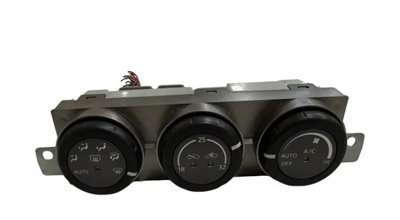 Nissan X-Trail T30 Climate control unit 27500EQ400 A0200018A05000