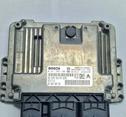 Peugeot 207 Engine control unit/module 9666382080 0261S05190 MEV174