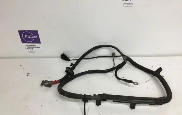 Audi A4 S4 B6 8E 8H Positive cable (battery) 