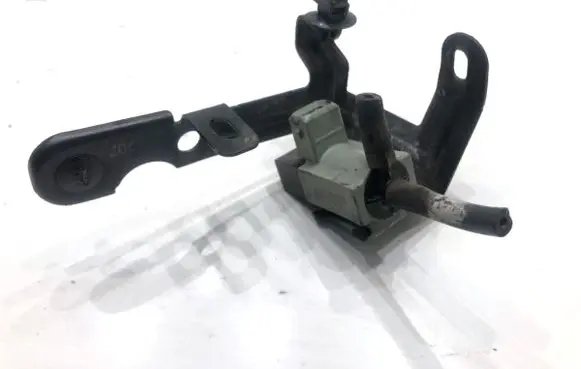 KIA Optima Fuel pressure regulator 351202A450