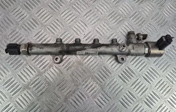Mercedes-Benz C W204 Fuel main line pipe A6510700495