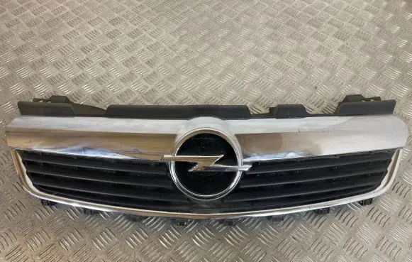 Opel Zafira B Front grill 13157590 321228108