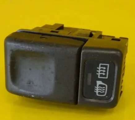Volvo S70 V70 V70 XC Windscreen/window heater switch 9162952