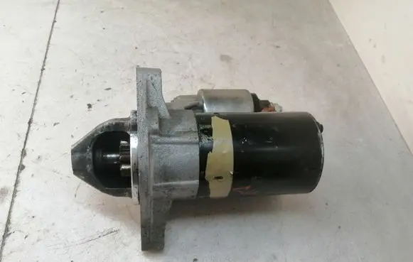 Toyota Auris 150 Starter motor 281000T030