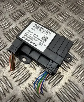 Mercedes-Benz E A207 Fuel injection pump control unit/module A0009003101 130230714619E A0009014000
