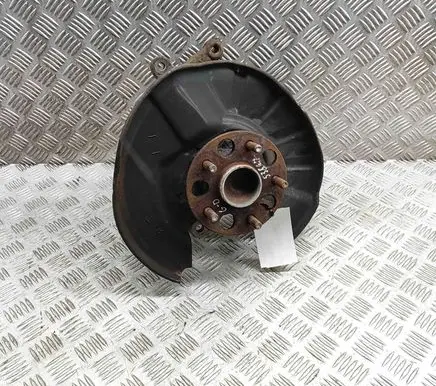 Toyota RAV 4 (XA50) Rear wheel hub 4230442060 8954412030