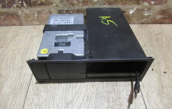 Audi A5 8T 8F Other devices 8T0035785