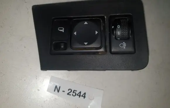 Nissan NV200 Wing mirror switch