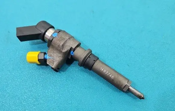 Fuel injector