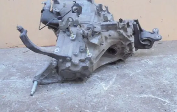 Honda Jazz Manual 4 speed gearbox JAZZZ33