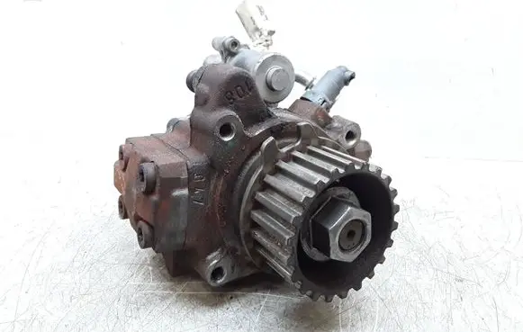 Volvo S60 Fuel injection high pressure pump 5WS40893 A2C5338406