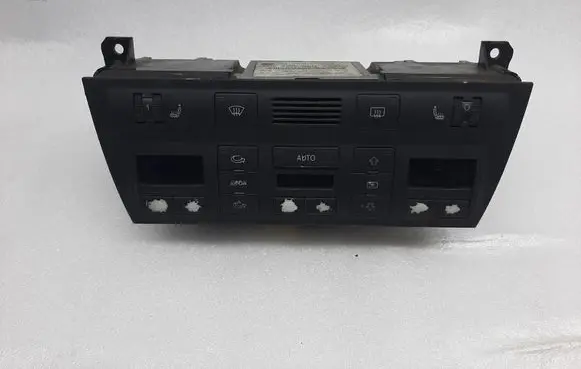 Audi A6 Allroad C5 Climate control unit 4B0820043AD