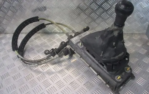 Seat Ibiza III (6L) Gear selector/shifter in gearbox 6Q0711049AL