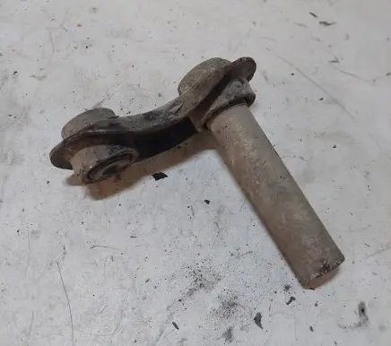 BMW 5 E60 E61 Rear axle beam mounts housing 