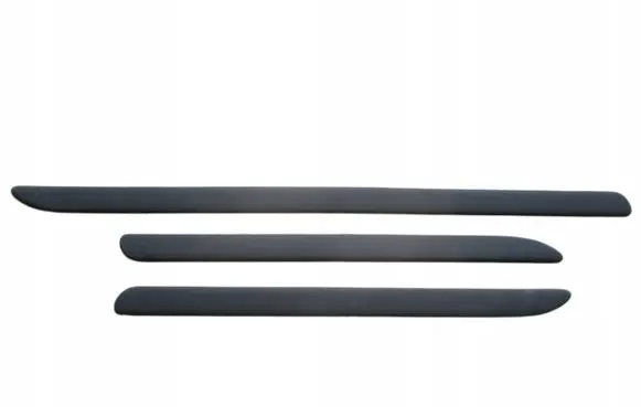Suzuki Alto Front door trim (molding) 09000108