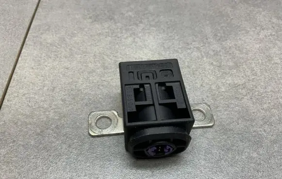 Audi Q7 4L Battery relay fuse 4F0915519