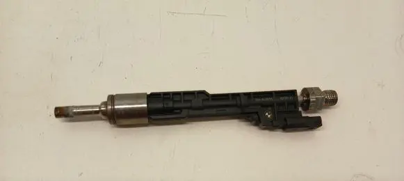 BMW 5 G30 G31 G38 Fuel injector 13648638255 10213541 8638255