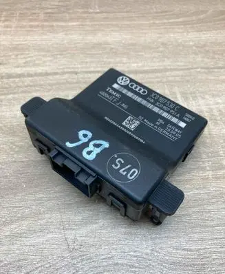 Volkswagen PASSAT B6 Gateway control module 3C0907530C 402063