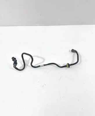 Peugeot 2008 I Fuel injector supply line/pipe 