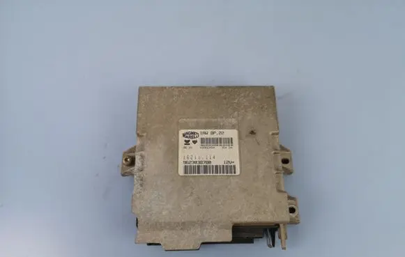 Peugeot 806 Engine control unit/module IAW8P22 16211114 9623038780