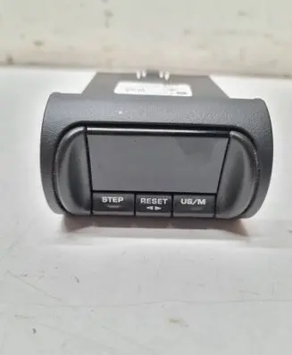 Chrysler Sebring (ST-22 - JR) Clock 5390122 0TQ58XDVAIA 0666B