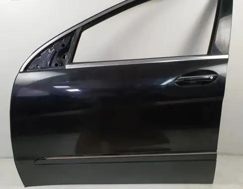 Mercedes-Benz R W251 Front door