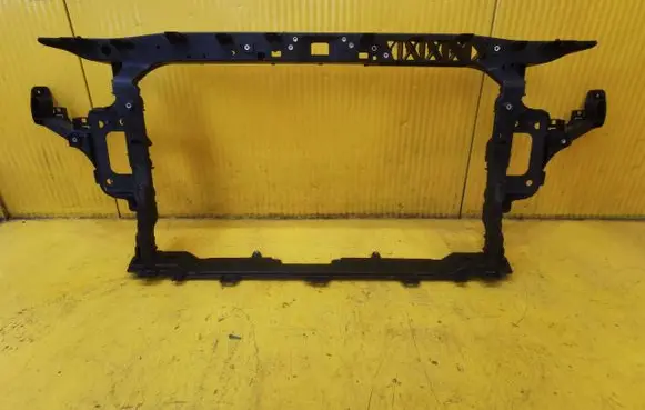 Hyundai i30 Radiator support slam panel 64101-S0200