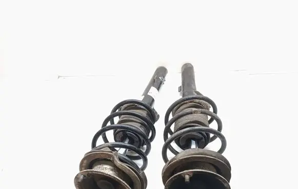 BMW 1 E81 E87 Front shock absorber with coil spring 
