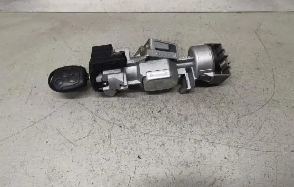Ford Focus Ignition lock 3M513F880AD