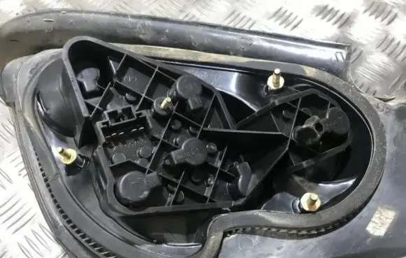 Fiat Bravo - Brava Tail light bulb cover holder 337503