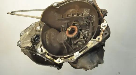 Opel Zafira B Manual 6 speed gearbox F17C394