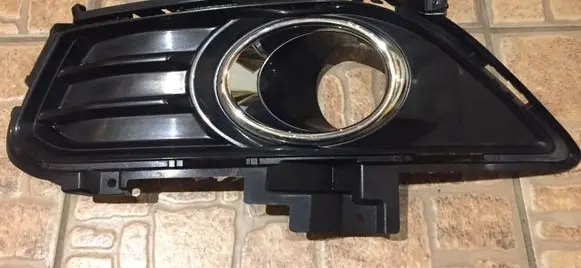 Ford Mondeo MK V Front fog light trim/grill DS7319953RW DS7319953ZW