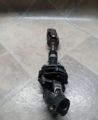 KIA Opirus Steering column universal joint