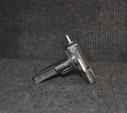 Toyota Verso-S Mass air flow meter