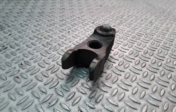 Skoda Fabia Mk1 (6Y) Fuel Injector clamp holder