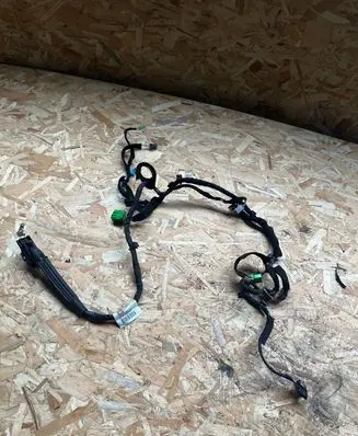 Volvo V40 Front door wiring loom 31313705 C01028100