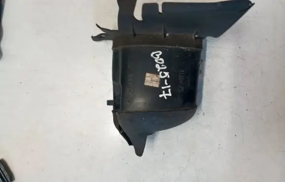 Volvo XC60 Intercooler air channel guide 31294170
