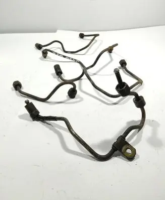 Toyota Land Cruiser (J120) Fuel injector supply line/pipe 